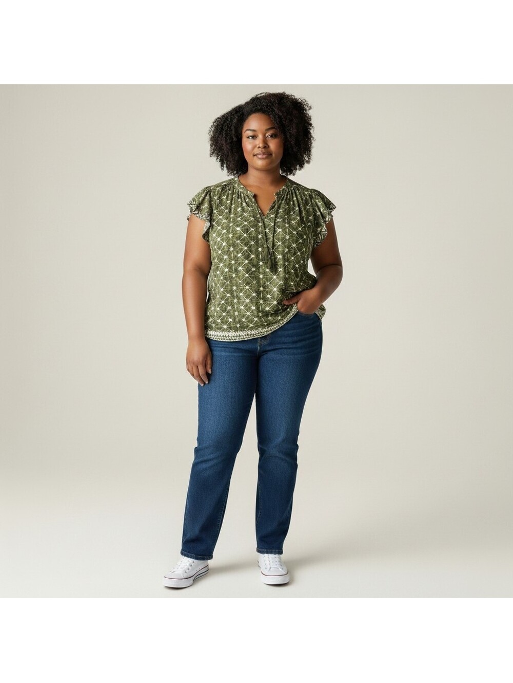 Time And Tru Blouse Women XL Green Geometric V-Neck Short Sleeve Tasseled Rayon